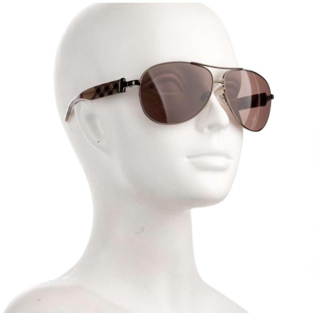 Burberry Nova Check Pattern Aviator Sunglasses
